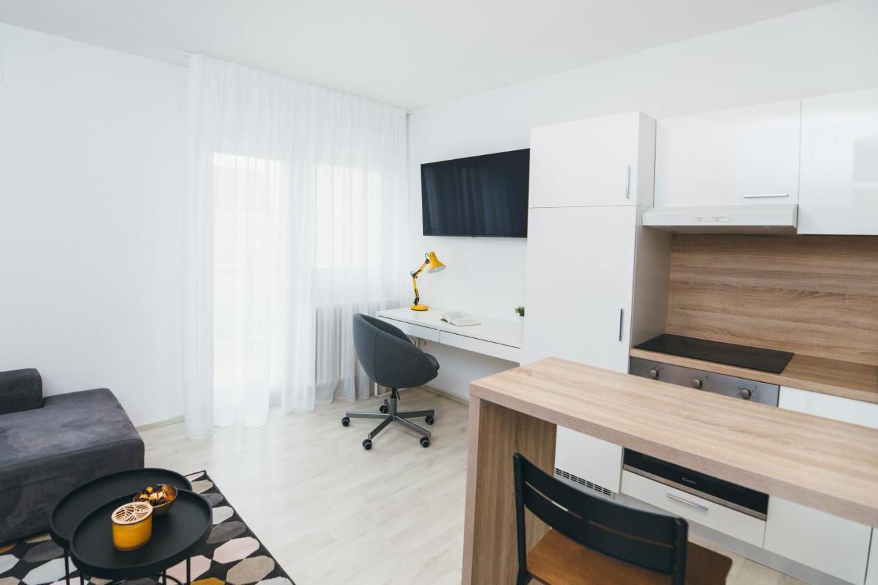 Aurelia'S Comfy Place With Free Parking Загреб Екстериор снимка