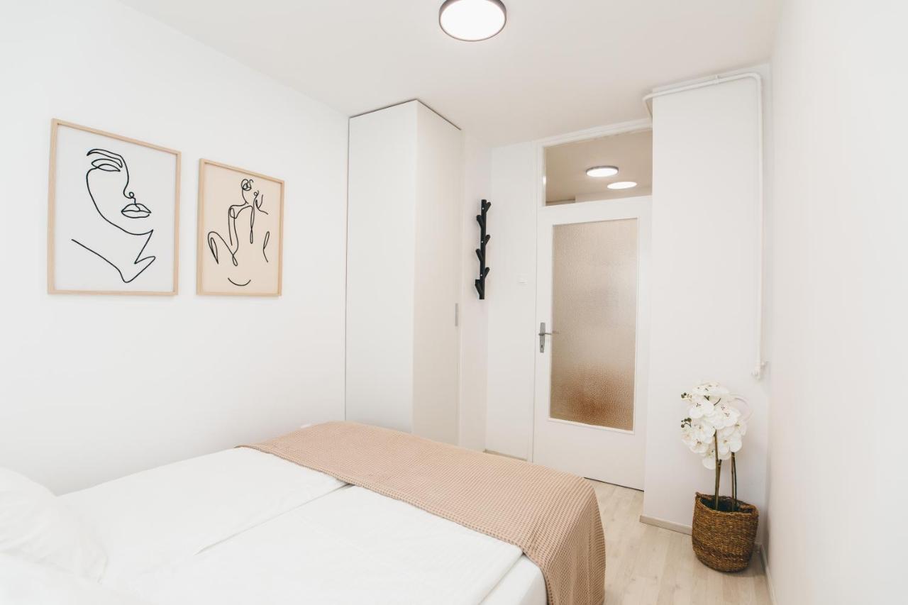 Aurelia'S Comfy Place With Free Parking Загреб Екстериор снимка