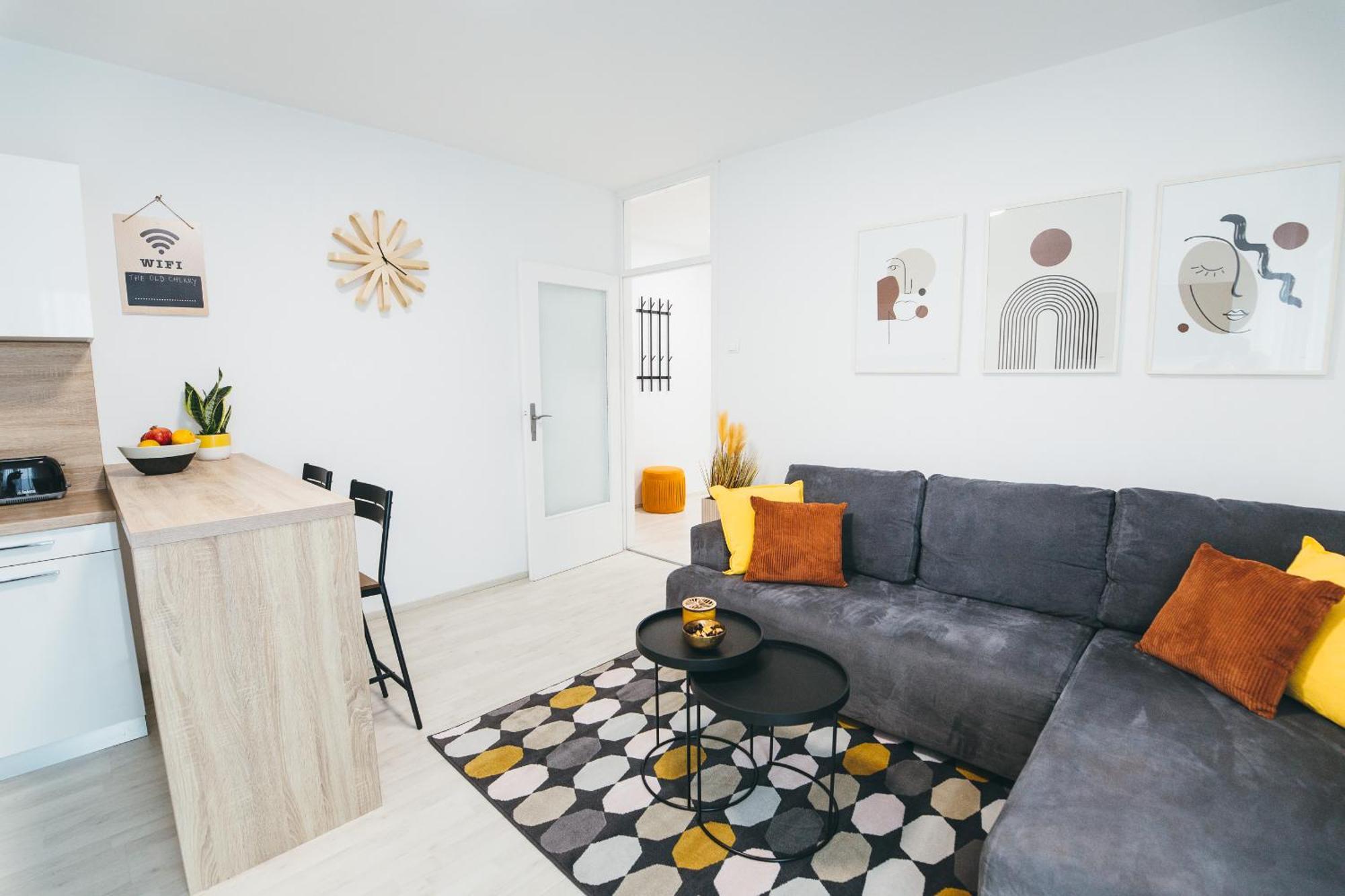 Aurelia'S Comfy Place With Free Parking Загреб Екстериор снимка